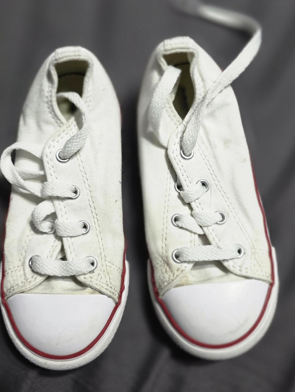Converse Chuck Taylor All Star Kids Low Top Sneakers White Canvas US 10 Lace Up